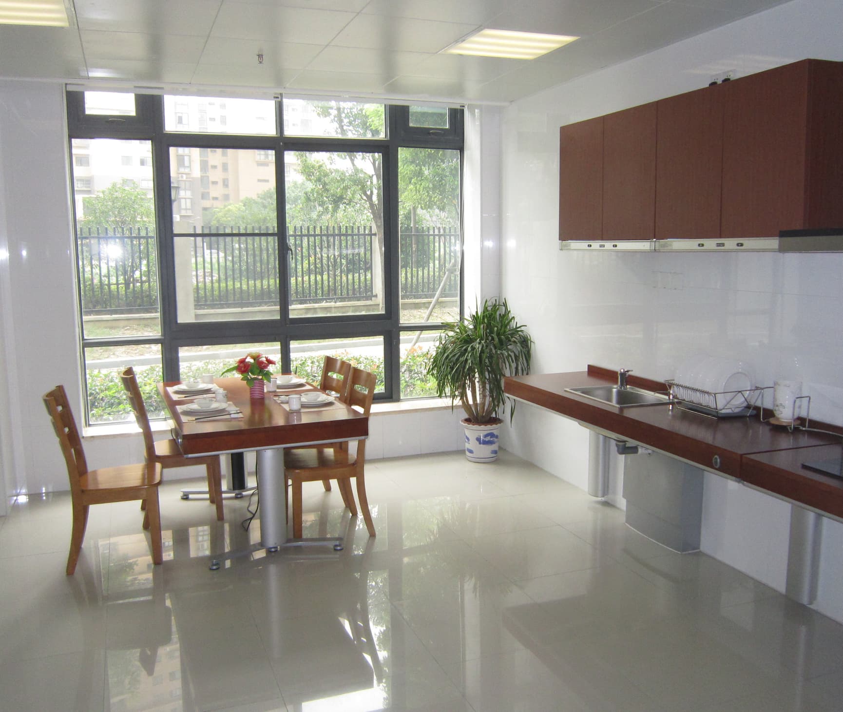Accessible bathrooms Wuxi Nanshan Charity Geracomium (CN)