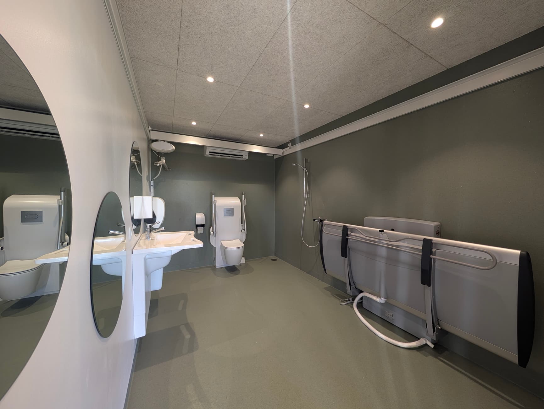 changing place pressalit