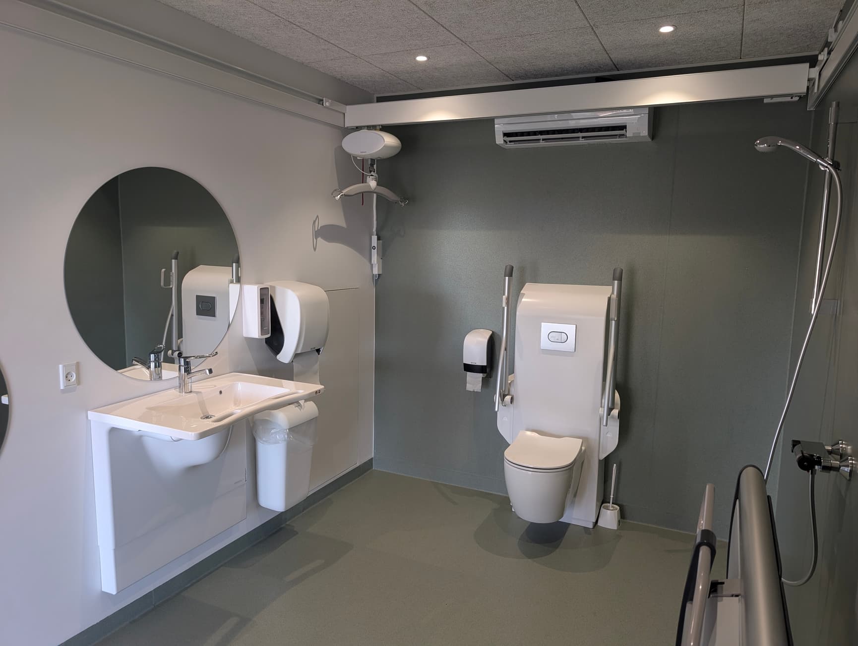 changing place pressalit